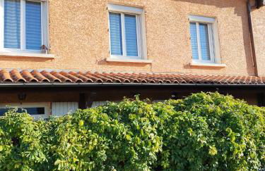 T2 fonctionnel 5 pers, jardin, parking, accès A12 - Foto 7