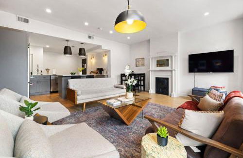 HostWise Stays - Prime Mexican War Streets 2BR Apartment - Foto 13