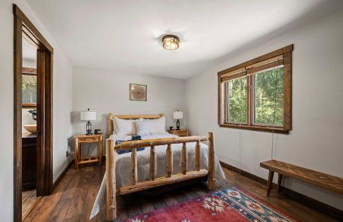 Family-Friendly Cabin with Heated Pool & Sauna - Foto 28