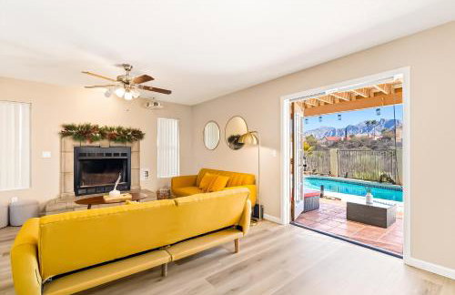 Pool-side Villa with Perfect Views - Foto 8