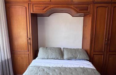 Apartamento ao lado do metrô e praia, 45m2, Tv 55" - Foto 19