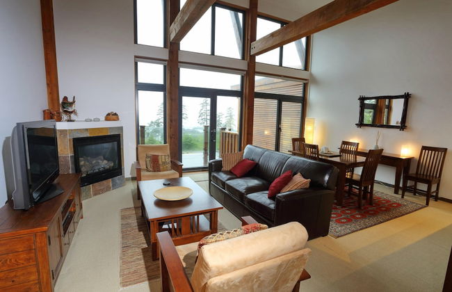 Pacific Rim Retreat - Photo 10