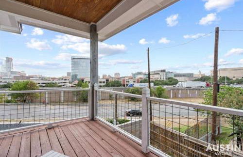 Enjoy DT Newly Renovated & Patio and Free Swim Club by Austin Vacay - Foto 5