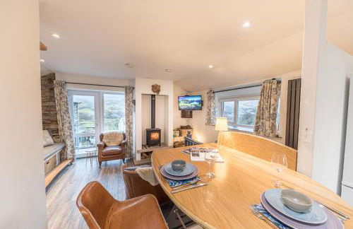 Romantic getaway, little two bed, two bath barn conversion with amazing views and parking - Foto 2