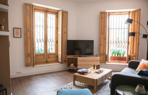 Luxury Apartment near Royal Palace - Photo 1