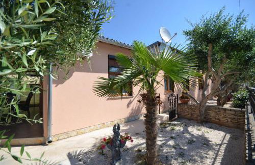 Apartments Kiki 150 METERS TO THE BEACH - Foto 36