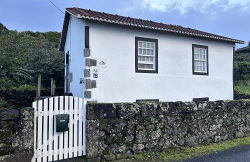 Adega Peróla - Photo 1