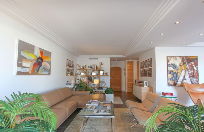 Spacious Holiday Home With hot tub - Foto 10