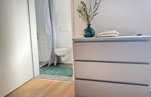 Modern Cozy Studio Apartment & Terrace - Photo 14