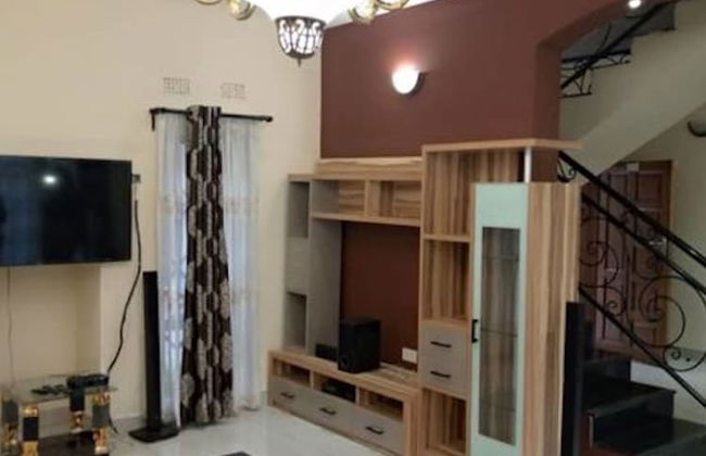 3 Bedrooms Exclusive Apartment in Kaludu - Foto 10