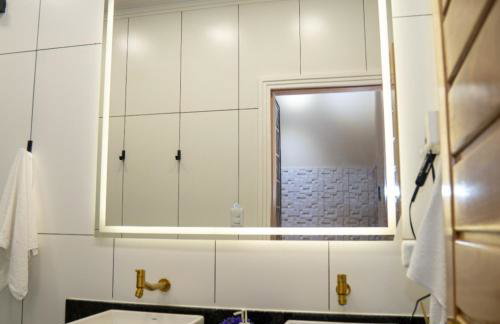 Casa Premium Piscina Privativa Gigante com Escorregador Próxima à Praia - Foto 16