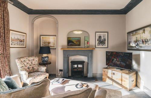 Royal View Apartments - Photo 4