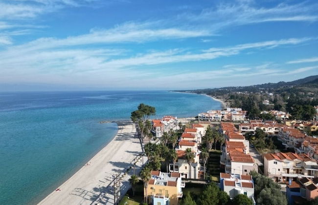 Stay at Beachfront Villa Lilia in Pefkohori, Halkidiki for a Dreamy Vacation - Foto 34