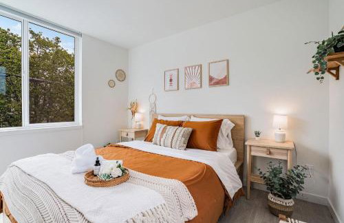 Perch - Urban Reflection 18 - Photo 4