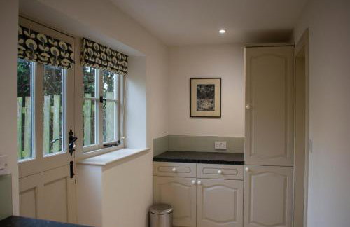 Ford End Cottage - Photo 13