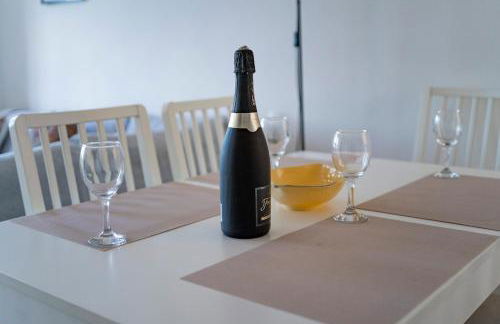 Spacious 3-Bed Apartment with Stunning Lake Views - Foto 39