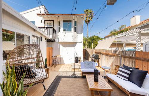 Walk to Beach! Patio, Rooftop, Yard, BBQ! Downtown Huntington - Photo 29