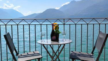 On the Lake - Foto 2