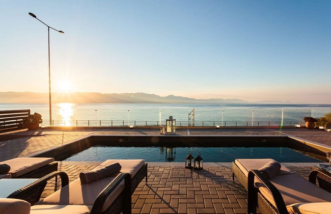 Seaside Summer Bliss - Aurora Luxury Pool Paradise - Foto 1