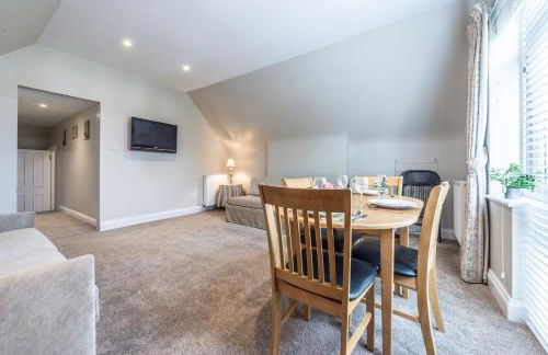 Stylish apartment 12 minutes by tube from Oxford Street free WIFI and Ac - Foto 7