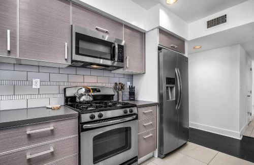 Amazing & Spacious in Heart of Santa Monica- Easy Access to ALL Tourist attractions - Foto 24