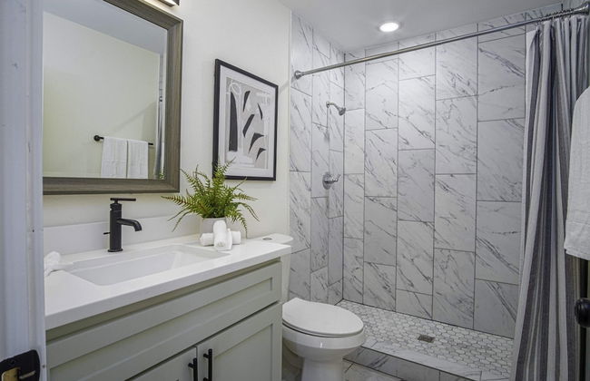 Brand New Craftsman 2br/2ba Home in Denver Heights - Foto 14