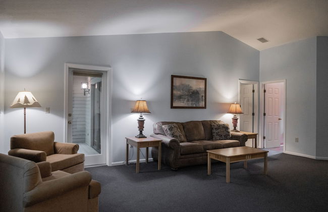 Telemark Northwoods Lodging - Photo 59