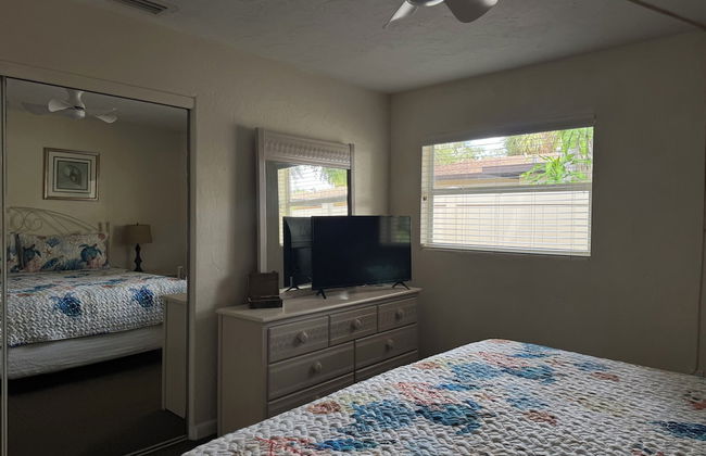 Tropical Villas of Venice Beach - Foto 16