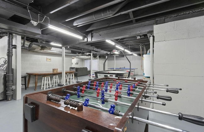 The Waterfront - Waterslide Game Room Sleeps 26 - Foto 62