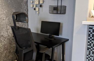 *NEW* Lux Scottsdale Home with Pool, Hot Tub, and Gym - Foto 13