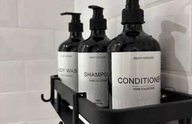 3 BR- King size bed, Netflix, Garden FREE Parking - Foto 24