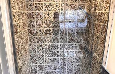 The Kent Cottage - luxury house with hot tub - Foto 26