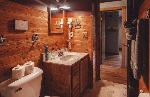 Patriot Cottage at American Heartland Cabins - Photo 23