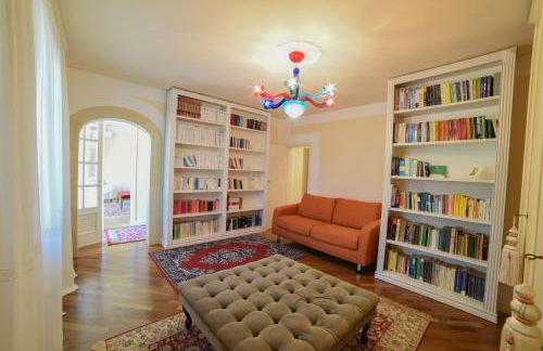 Villa Nina Luxury With Pool - Happy Rentals - Foto 22