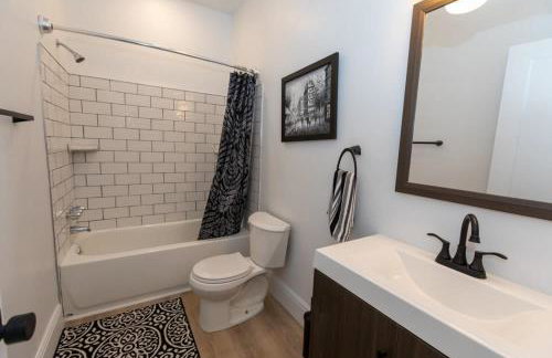 Historic & Sophisticated Walk to Casino Stadiums - Foto 3