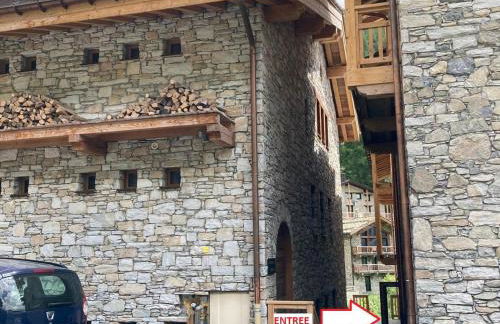 Appartement duplex à Val d'Isère, sauna, cheminée, 4 chambres en suite, parking, pour 8 personnes - FR-1-567-123 - Foto 12