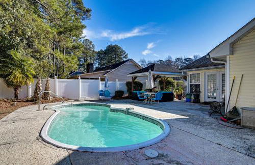 Hot Tub and Gazebo Group Getaway Near Dtwn Conway! - Photo 25