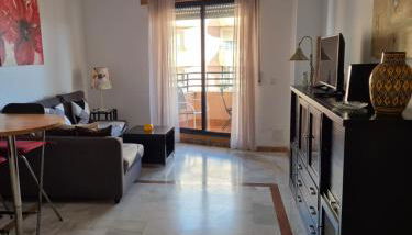 Apartamento Manilva con terraza y piscina - Foto 2