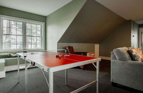 Chesapeake Waterfront - 7BR 5BA - Beach Pool Dock - Foto 37