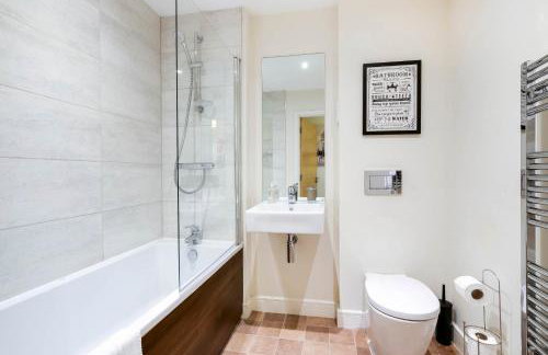 Alder House Serviced Apartment Maidenhead by 360stays - Foto 30