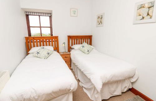 Beachcombers - Photo 13