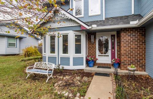 Sleeps 12! Main Level Primary Suite-Beautiful Backyard Oasis - Photo 37