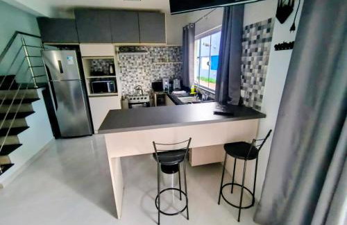 Sobrado a 4 min da Praia com Terraço e Churrasqueira - Foto 3