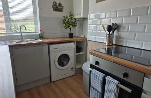 2 Bed Maisonette with Sofa Bed - Ideal for Groups #26C - Foto 5