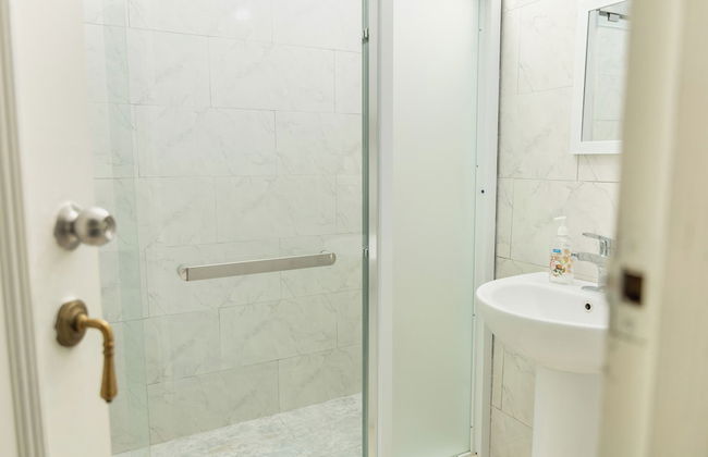 Adorable 1Bed Cottage Walk to the Beach - Foto 12