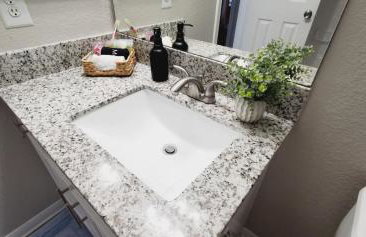 Comfortable Stay Near UT and Downtown Austin - Foto 27