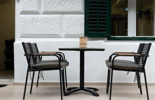 City Center Apartment with Free Parking - Foto 3