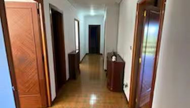 Apartamento con vistas y parking incluido - Foto 5