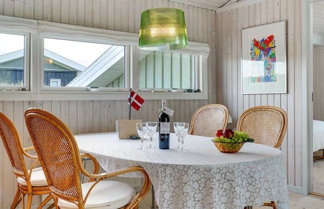 "Erwith" - 50m from the sea - Foto 20