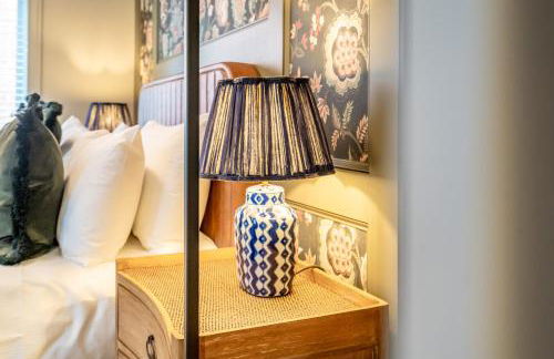 The Falcon - Foto 55